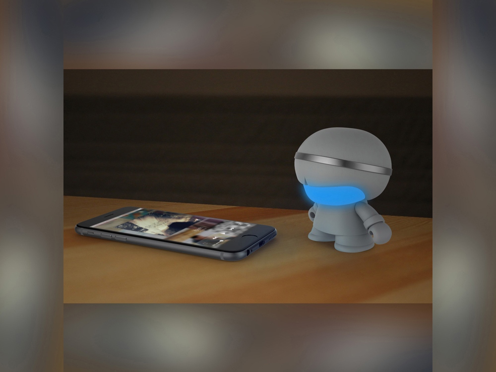 картинка Портативный динамик Bluetooth XOOPAR mini XBOY, серый от интернет-магазина сувениров и бизнес-подарков Gifts-Moskva.RU г. Москва